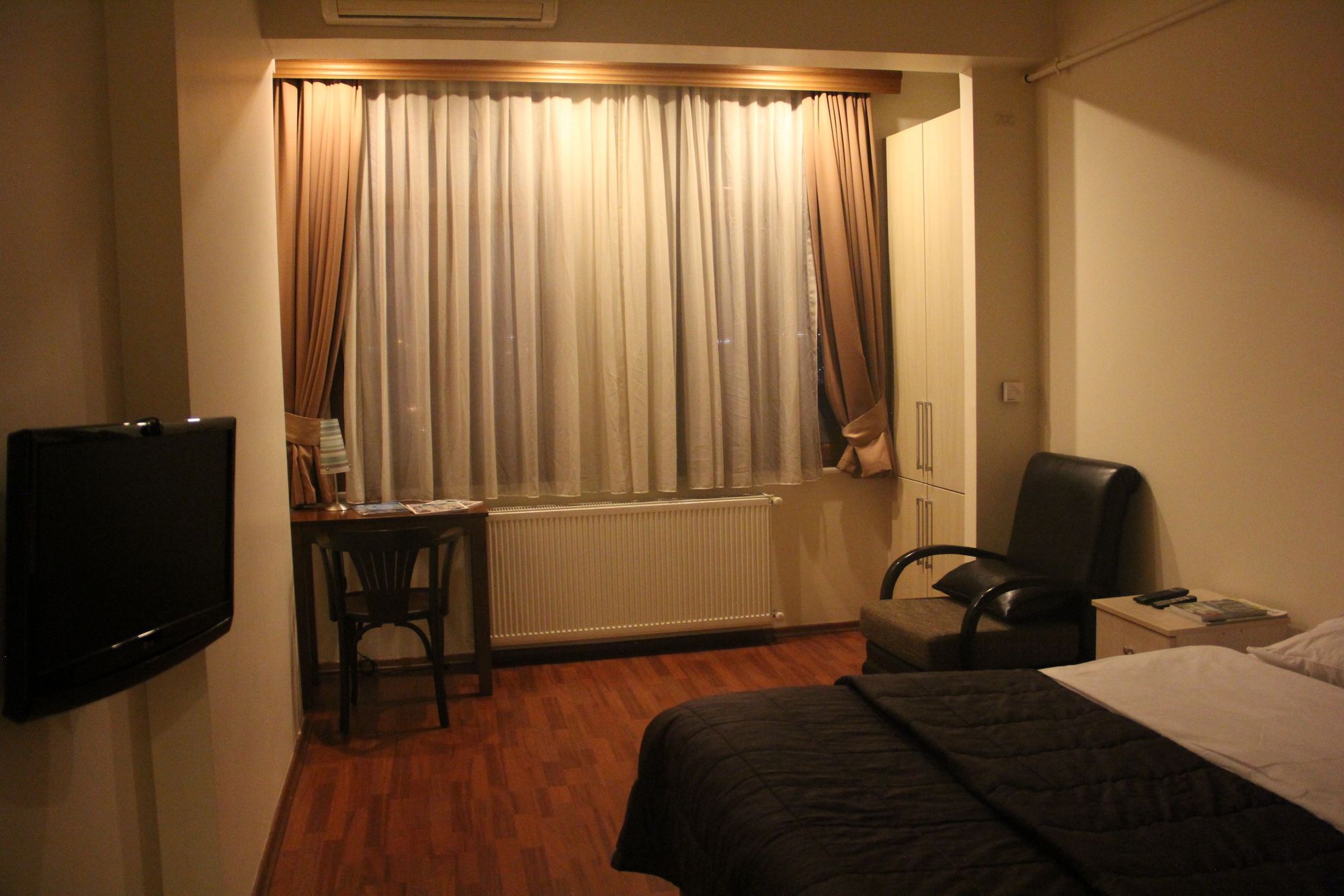 Taksim House Suites Истанбул Екстериор снимка